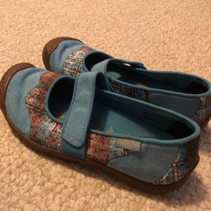 Keen shoes